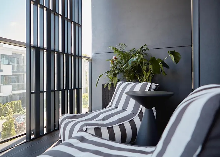 Flatbook-city Center Prestige Residences Rivus With Gym & Sauna